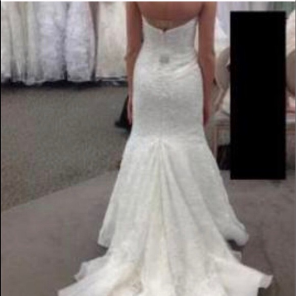 Wedding dress David’s bridal size 8 never worn. - Picture 2 of 3